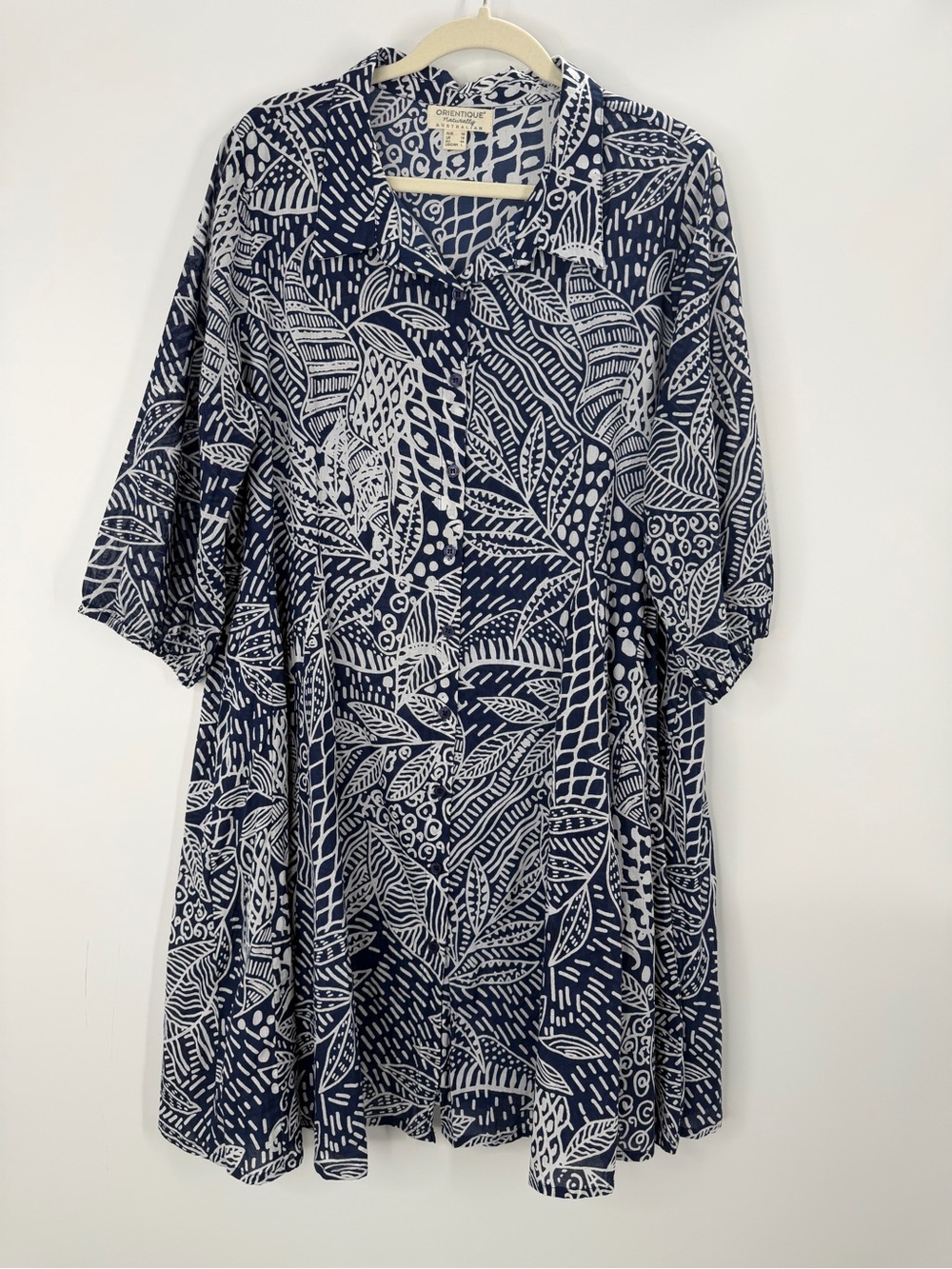 Cordelia St Navy & White Printed Midi Dress